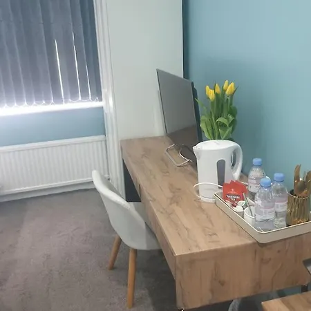 A Cosy Basement Apartment Leeds (West Yorkshire)